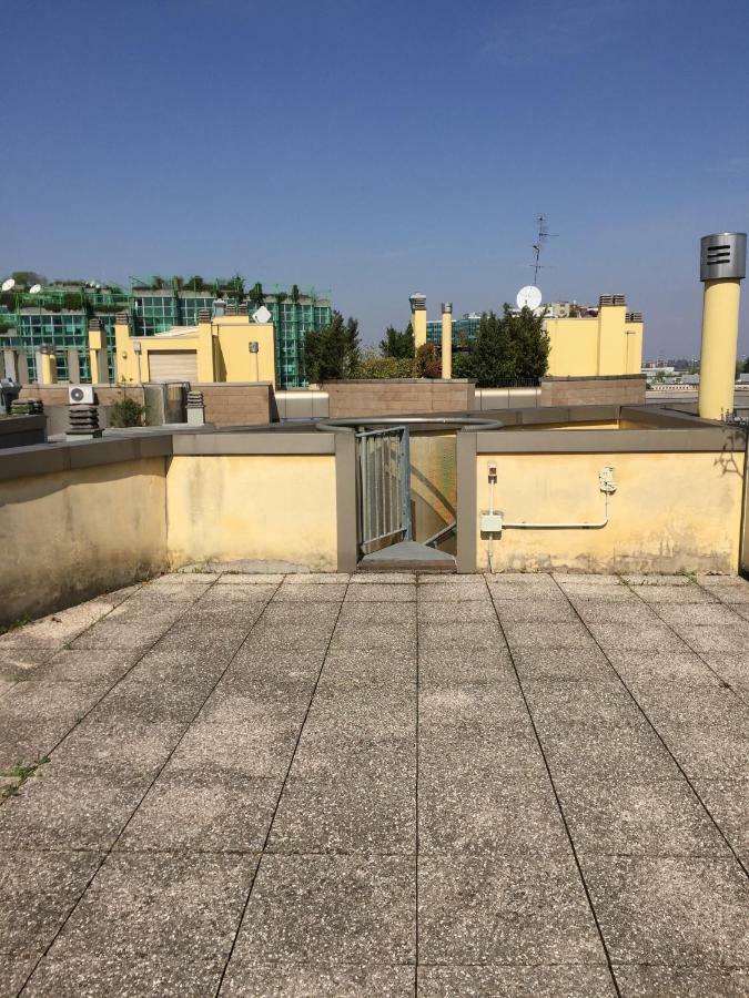 Cozy Penthouse Βίλα San Donato Milanese Εξωτερικό φωτογραφία